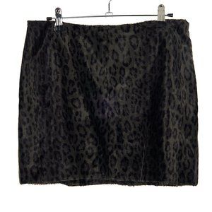 MILLY Leopard Fuzzy Mini Skirt Women's Size 6
